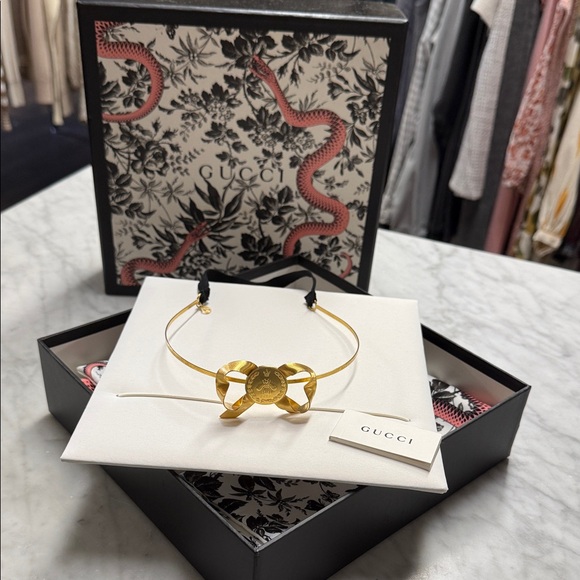 Gucci Gold Coin and Bow Headband in Sleeper Bag and Gift Box